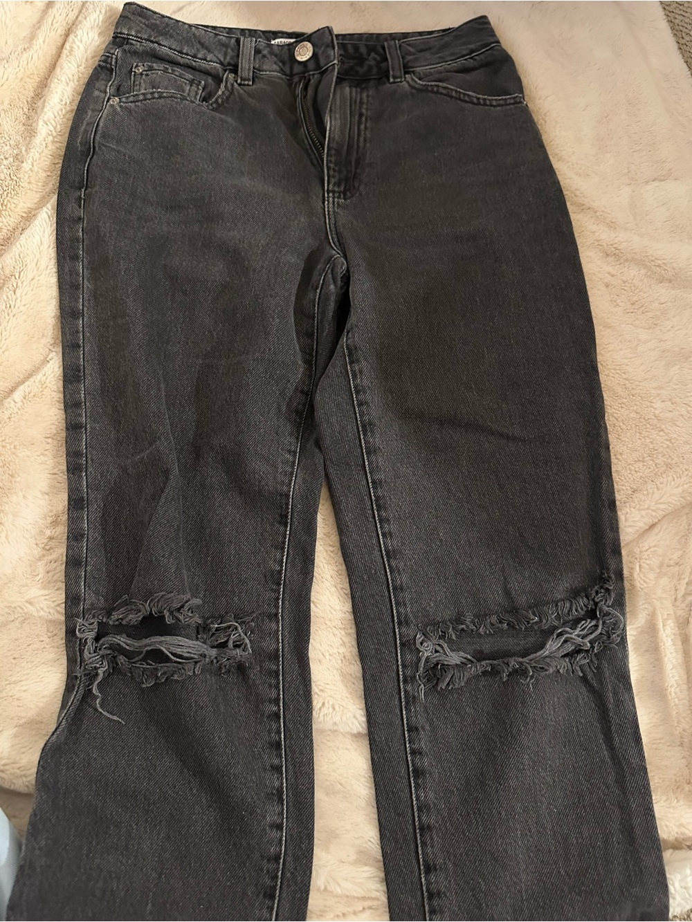 Garage black ripped jeans